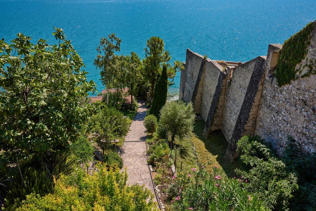 Hotel Al Rio Se Лімоне-суль-Гарда Екстер'єр фото